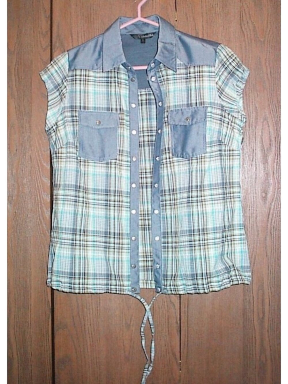 Plaid Cap-Sleeve Button-Down Shirt with Chambray Accents - Light Blue Plaid